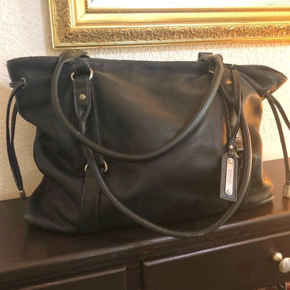 Kenneth Cole Reaction Black Handbag/Tote